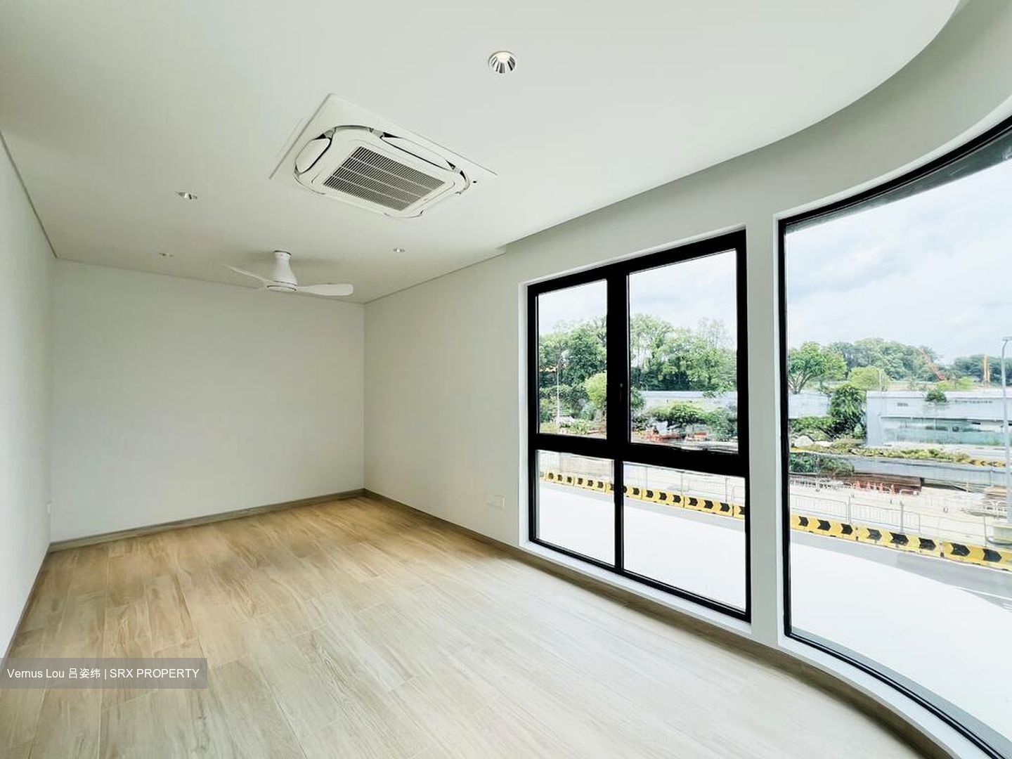 Whitley Road (D11), Semi-Detached #502446261